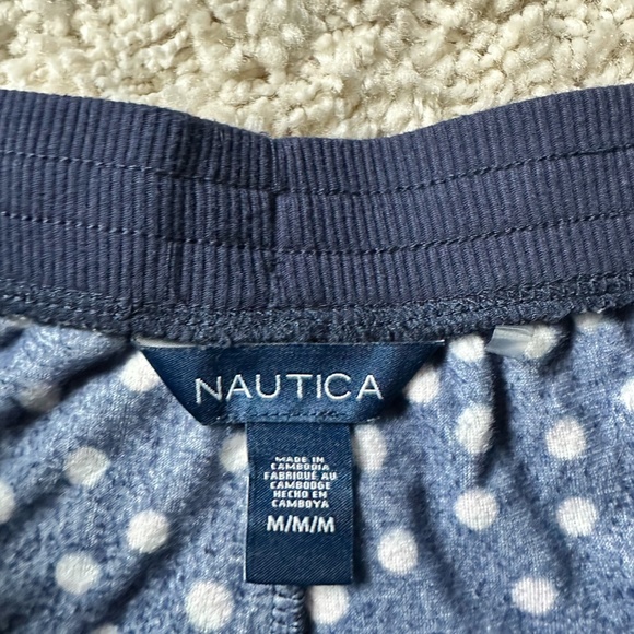 Nautica really warm and cute polka dot super soft pajama pants & top set. - Picture 6 of 6